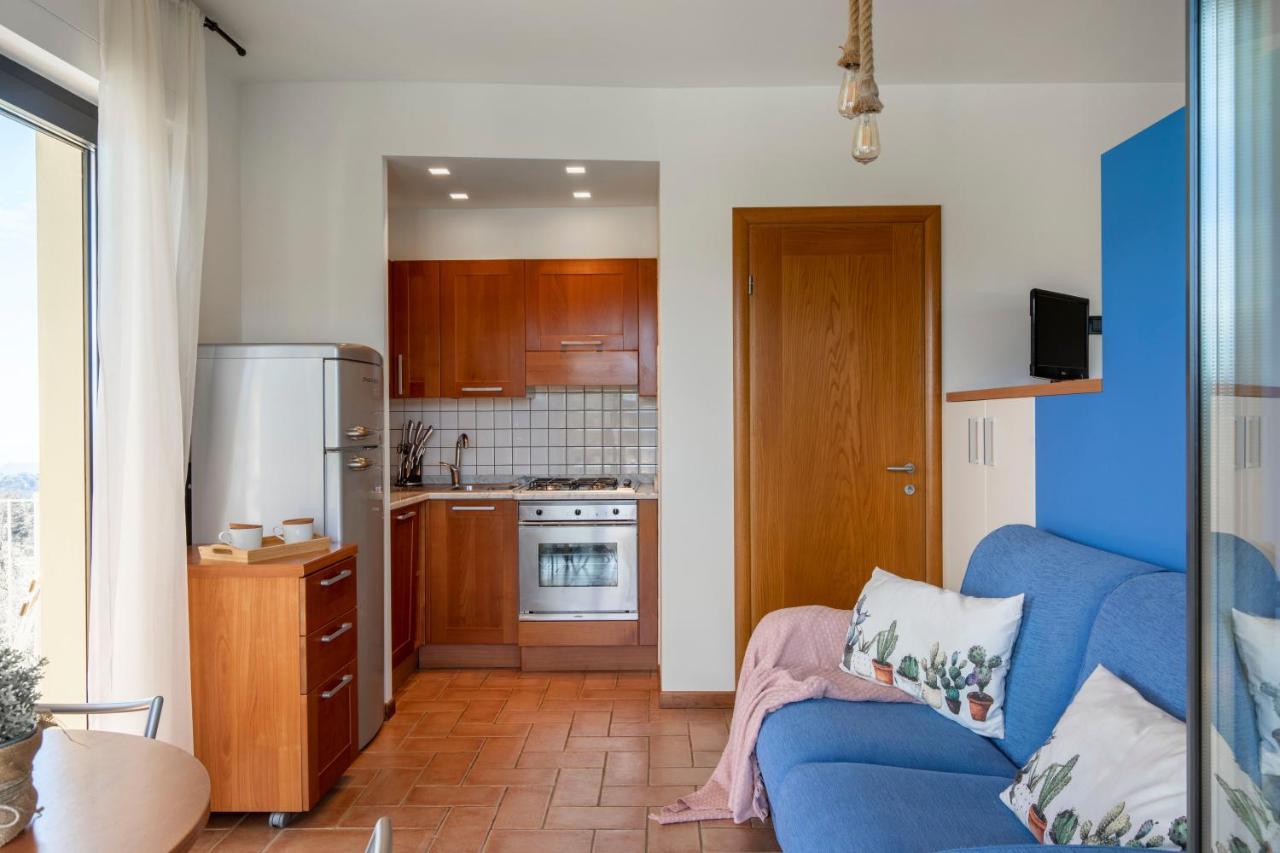 Holiday Prato Verde Chiatri Extérieur photo
