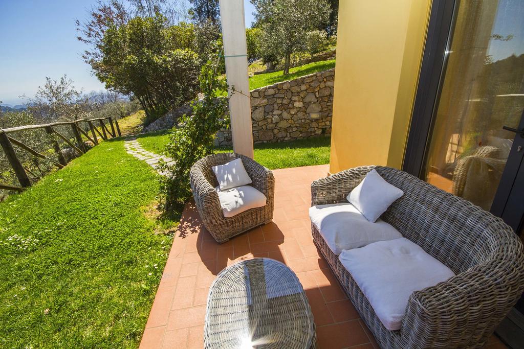 Holiday Prato Verde Chiatri Extérieur photo